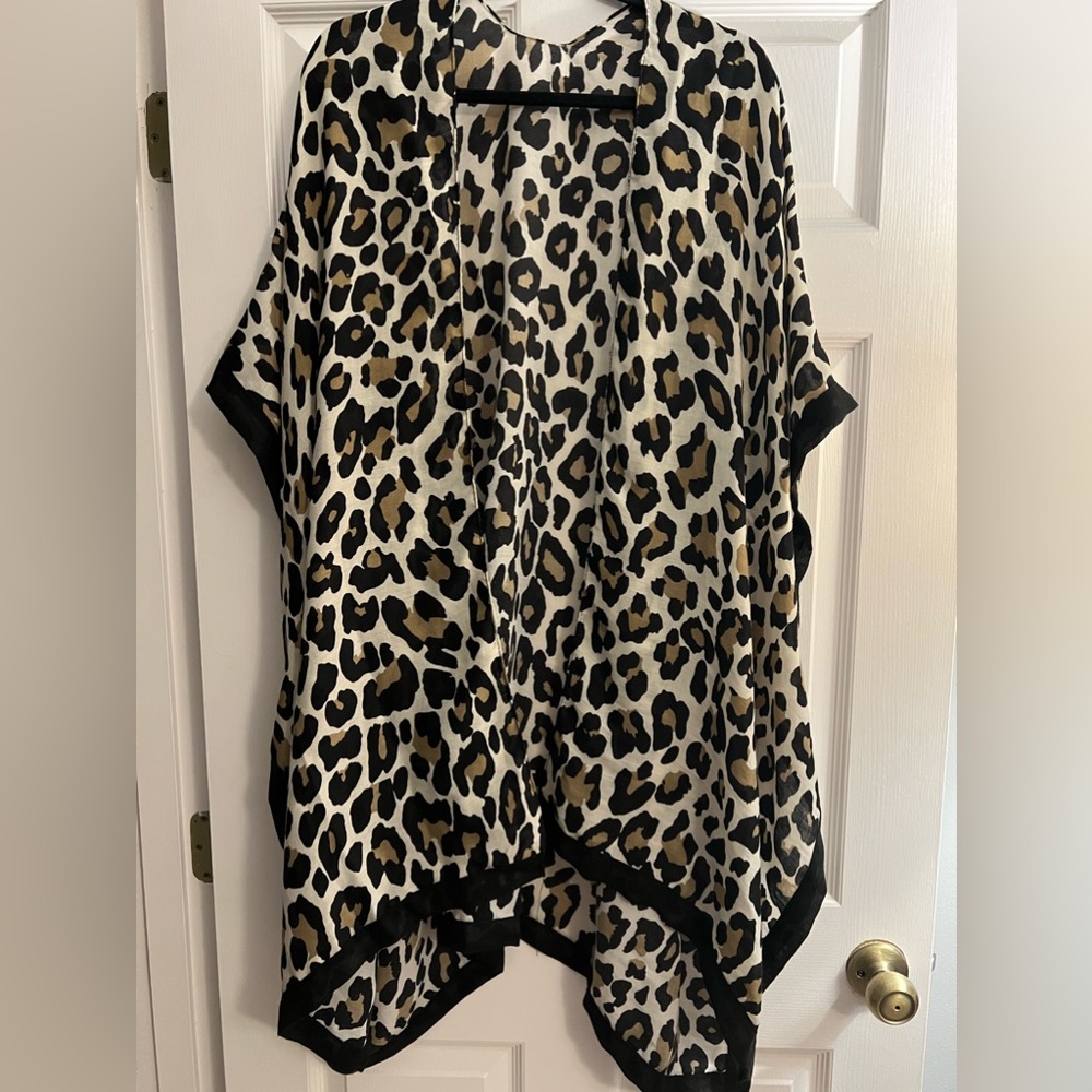 Leopard Print Kimono with Black Trim Size 3X